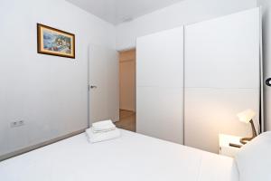 Apartamento 2 Hab Adaptado con AC junto al Hospital Arnau