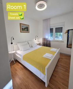 Luxury villa NEVERA with private pool & fenced garden, 1 km from the beach