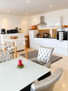 Hillfort suites