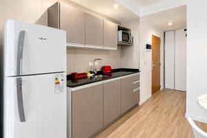 Moderno Studio con Balcón en Recoleta