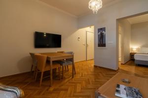 Cinephile Stylish Residence Metro 5 min Walk