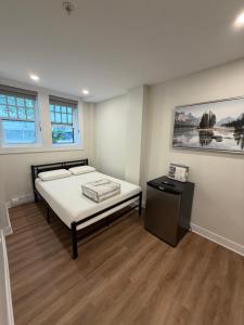 3 Bedeoom apartment in Heart of Montréal