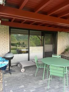Seeidylle in der Natur - Urlaub am Hennesee