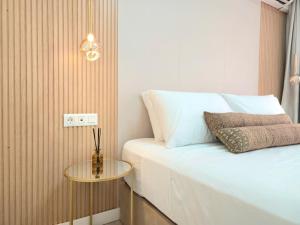 TMS Veramar2, Seafront, AC, Pool & Parking