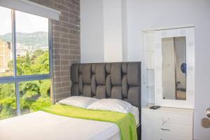 51 Close to Laureles, Metro and Restaurants