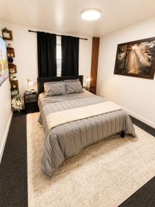 Modern 2BR - Sleeps 5 - Free Parking