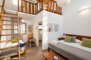 Believe Surf & Yoga Lodge Santa Teresa