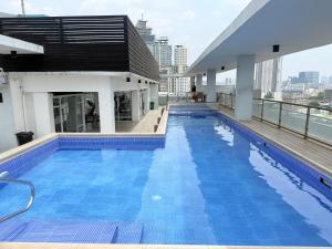 King Hanchō Bnbs - West Jones Residences!