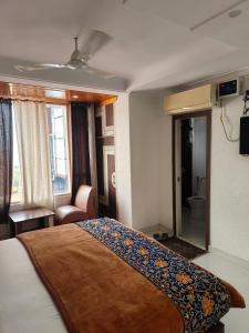 Hotel Palace View, Arki