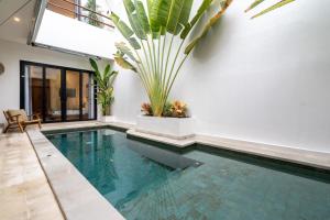 Villa Casa Diamanti - Luxury 3BR with Private Pool and Rooftop in Tumbakbayuh