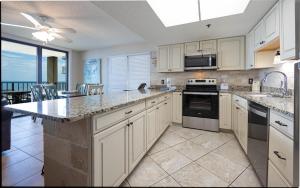 Phoenix I 1031 condo