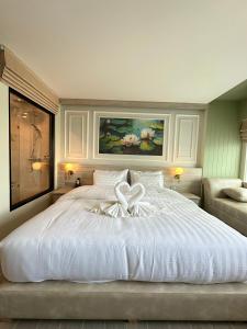 ABOUT NONT HOTEL &APARTMENT