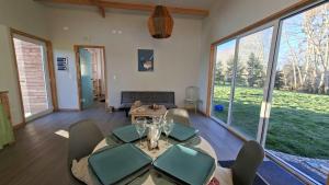 Modern House w Garden View Near Frutillar