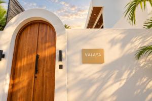Valaya - 3BR Villa near Canggu