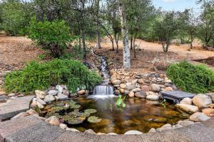 HillCreek Villa A Design Forward Stay