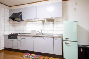 Aona House