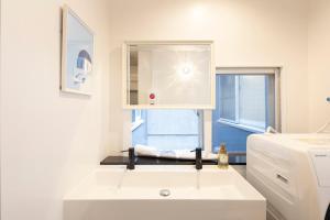 Tree Village401 Spacious stay near Nanba and USJ