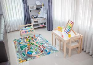 Cozy Family Kids House with Garden 3BR