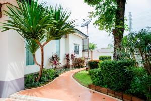 Cozy Family Kids House with Garden 3BR