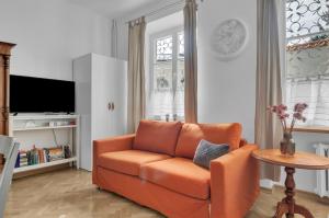The Royal Goat 3BR Apartment Old Town