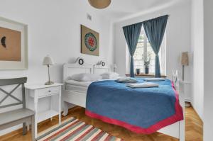 The Royal Goat 3BR Apartment Old Town