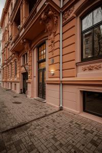 Modern Apartment in Riga Prestigious Quiet Center
