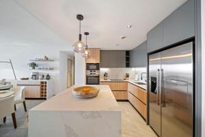Romantic Beachfront Condo - Allure 102 1 bed