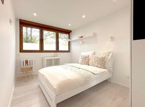 Quiet, greenery, 2 bedrooms, a workspace, parking
