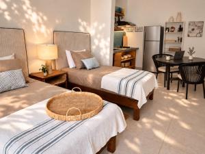 Casa del Mar - Luxury Seaside Villa