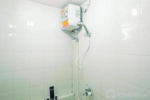 Comfort and Strategic 2BR at Bassura City Apartment By Travelio