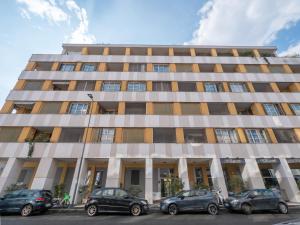 Bright One-Bedroom Apt with Balcony - Ripamonti