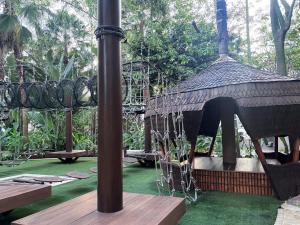 Lakeside 2BR Condo Villa Rainbow Spring