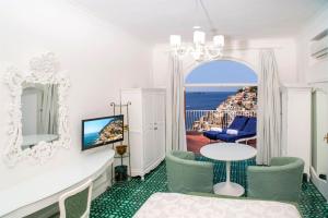 Lux 2BR Apartment in Positano View Terrace & Pool