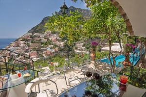 Lux 2BR Apartment in Positano View Terrace & Pool