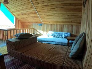 Hippieshomes duplex cottage