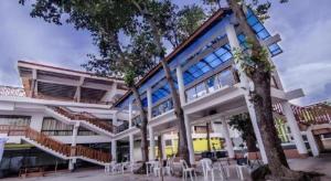 Apple Tree Resort & Hotel