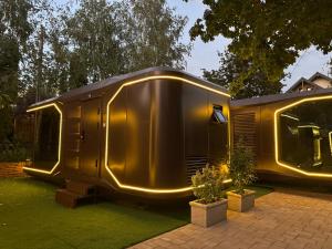Kasai House - Modern Capsule Homes near Mall Moldova