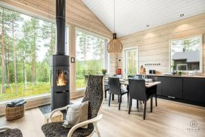 Villa Blackfell Levi by Hilla Villas