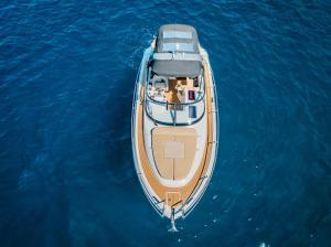 Motor yacht Simba