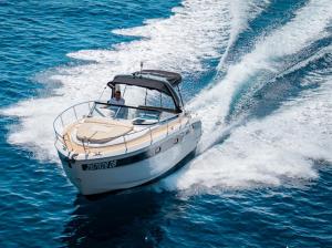 Motor yacht Simba