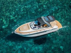 Motor yacht Simba