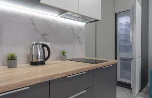 Апартаменти, проспект Бажана 17, метро - 3 хв