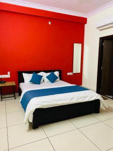 Aainath Guest House