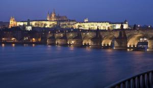 Occidental Praha Five