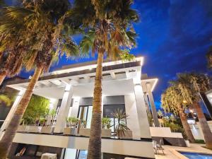 Exclusive Villa City, Beach & Golf