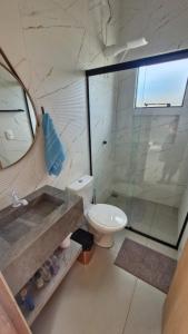 Casa Duplex com Piscina e Ar-Condicionado