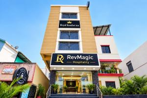 Royal Komfort Inn By Rev-Kalyani Nagar