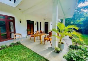 Amare Safari Resort Udawalawe