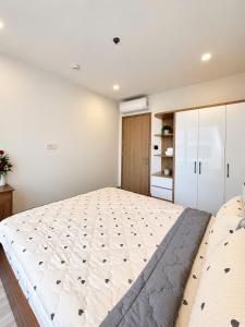 Shi House 17 -1BR The Oasis Vinhomes Q9