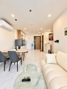 Shi House 17 -1BR The Oasis Vinhomes Q9